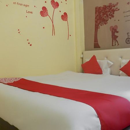 Hotel O R K Hotel Pimpri-Chinchwad Zewnętrze zdjęcie