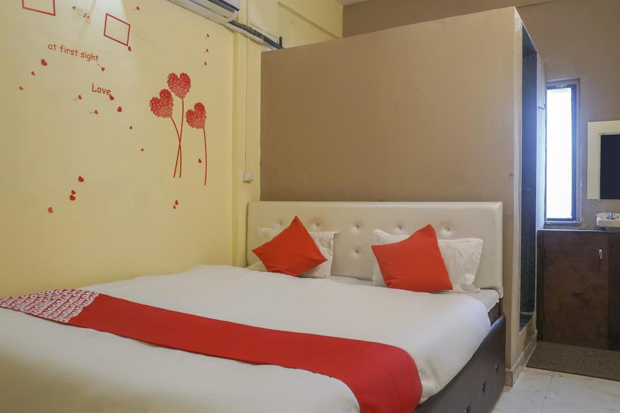 Hotel O R K Hotel Pimpri-Chinchwad Zewnętrze zdjęcie