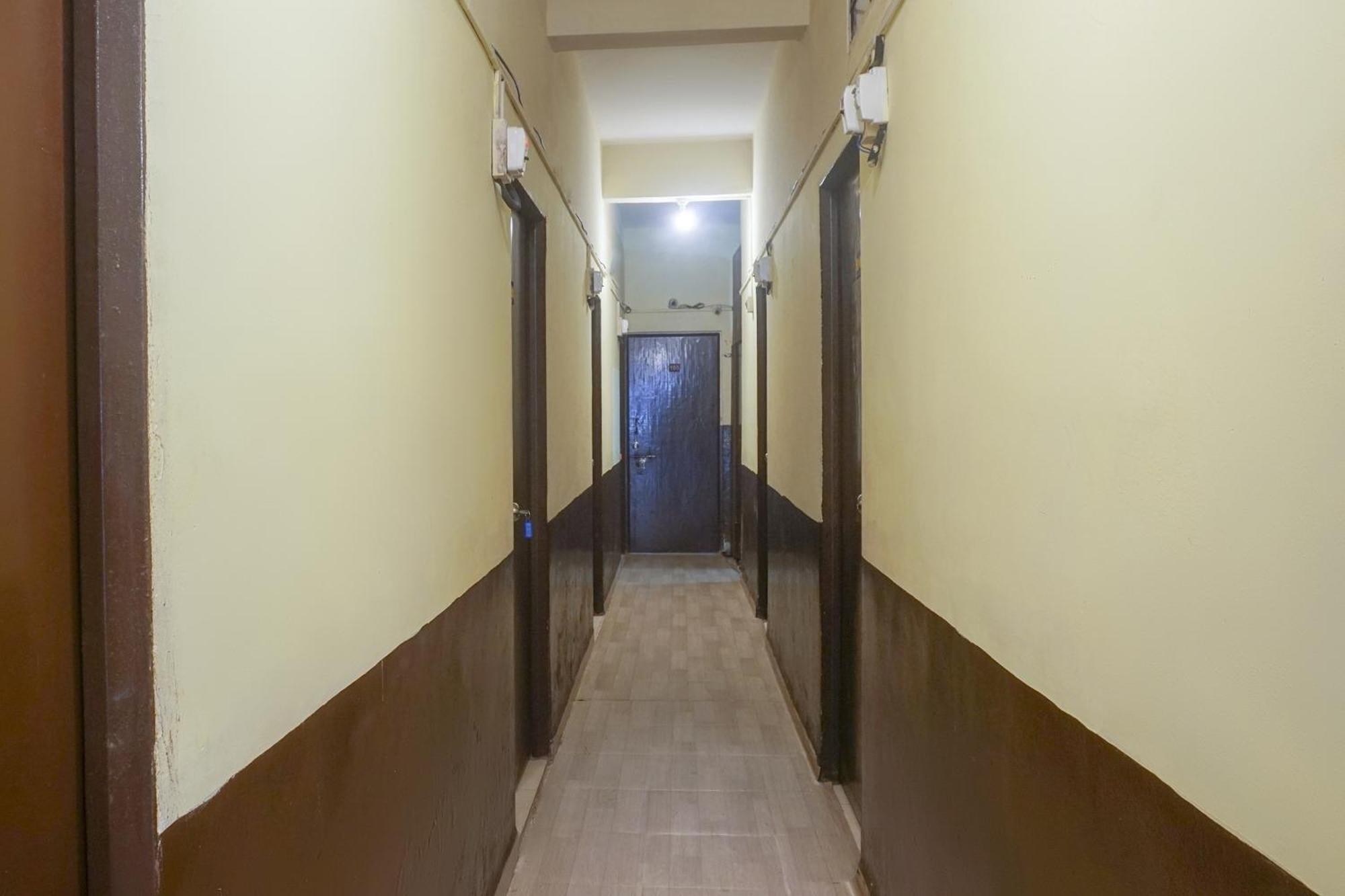 Hotel O R K Hotel Pimpri-Chinchwad Zewnętrze zdjęcie